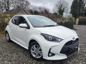 2022 Toyota Yaris 1.0 5Dr Luna - Image 2