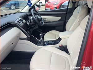 Hyundai Tucson 2WD Executive Plus w 2 Tone Roof - Image 2