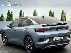 Volkswagen ID.5 BUSINESS 77kWh (ONLY 30,00kms) - Image 3