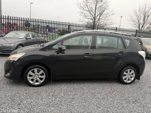 2015 (152) Toyota Verso 1.6 D-4D Aura - Image 4