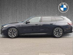 BMW 5-Series 530e M Sport Touring - Image 3