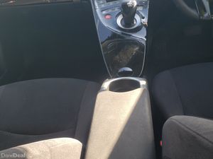 Toyota Prius 2015 - Image 4