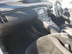 2015 toyota prius hybrid - Image 4