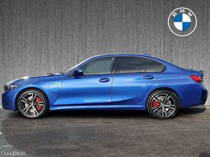 BMW 3-Series 330e M Sport Saloon - Image 4