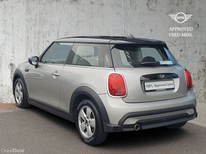 Mini Cooper 3-Door Cooper Classic - Image 3