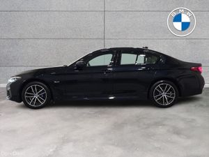 BMW 5-Series 530e M Sport Saloon - Image 4