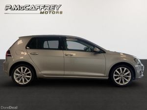 2017 VOLKSWAGEN GOLF 1.2 TSI COMFORTLINE AUTO DSG - Image 4