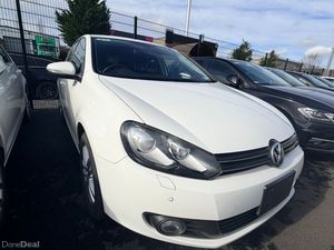 2012 Volkswagen Golf - Image 2