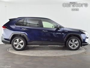 Toyota RAV4 2.5 Hybrid Platinum 2WD - Image 2