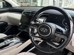 Hyundai Tucson ix35 Executive Plus 2tone 5DR Auto - Image 2
