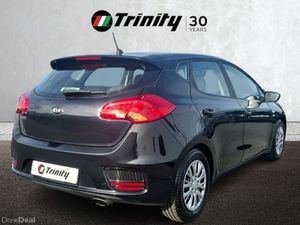 Kia Ceed ** TX ** 1.4 ** LOW KMS ** TRINITY MOTORS - Image 3