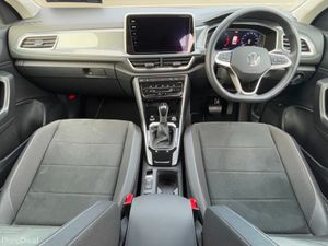 Volkswagen T-Roc TDI STYLE AUTO 12 MONTH WARRANTY - Image 2