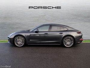 Porsche Panamera 4 E-Hybrid - Image 4
