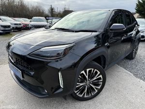 2020 Toyota Yaris Cross  1.5 HYBRID Z AUTO - Image 2
