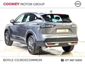 Nissan Qashqai 1.3 PET MILD HYBRID SV - Image 3