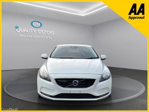 2015 VOLVO V40 (S30) - Image 2