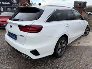 2021 Kia Ceed 1.6 PLUG-IN HYBRID TRAILER AUTO - Image 4