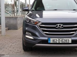Hyundai Tucson 1.7 D Executive - Image 3