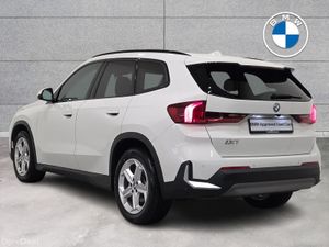 BMW iX1 eDrive20 Sport - Image 3