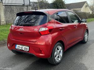 Hyundai i10 Deluxe Plus - 2023 - Image 4