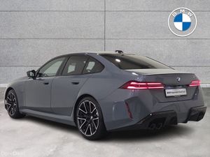 BMW M5 Saloon - Image 3