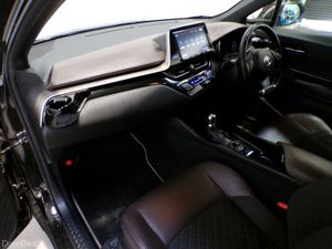 2018*56,000 MILES*HYBRID SPORT TOYOTA C-HR SELF CH - Image 2