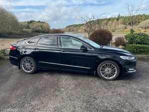 Ford Mondeo VIGNALE 2.0 150PS 6SPEED 4DR - Image 3