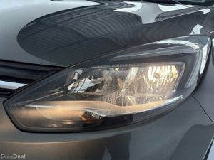 Vauxhall Zafira 7 SEATER TURBO SRI**HEATED LEATHER - Image 4