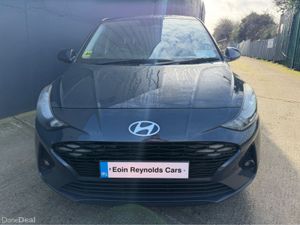 Hyundai i10 DELUXE PLUS 5DR 1.0 PETROL - Image 3