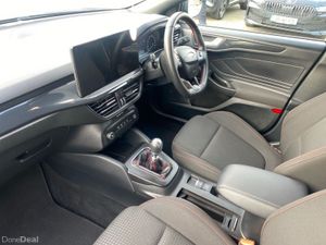 Ford Focus 1.0L EcoBoost 125PS ST-Line - Image 2