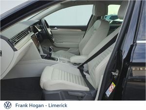 Volkswagen Passat 2.0 TDI 150HP Elegance Call Cono - Image 4