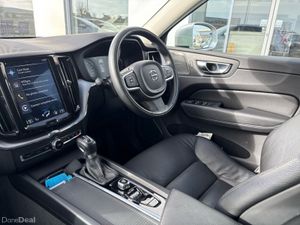 Volvo XC60 D4 (190hp) FWD Momentum Automatic - Image 3