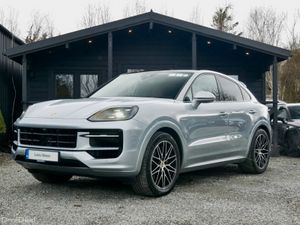 2024 Porsche Cayenne Coupe E-Hybrid - Image 3