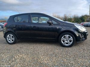 Opel Corsa 2012 1.2 petrol 5 door like new - Image 2