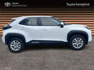 Toyota Yaris Cross LUNA HYBRID AUTOMATIC // REAR C - Image 3