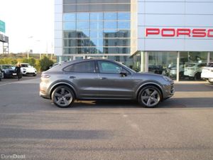 Porsche Cayenne E-Hybrid Coupe (New) - Image 4