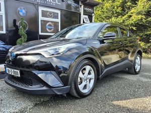 Toyota C-HR 1.8 Hybrid (2019) - Image 3