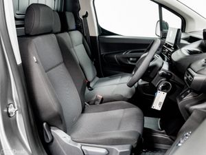 Peugeot Partner Pro Premium 1.5 Diesel 100HP 650Kg - Image 3