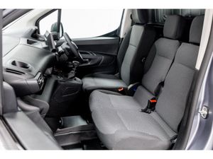 Peugeot Partner Pro Plus 1.5 Diesel 100HP 650kg - Image 4