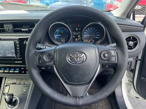 Toyota Auris 1.5 HYBRID // HALF LEATHER SEATS // B - Image 4