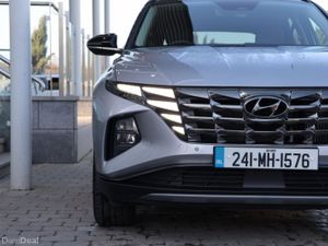 Hyundai Tucson 2WD Executive Plus - Image 3