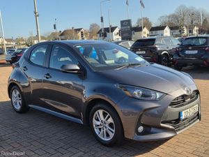 Hyundai i10 Deluxe Plus 2tone 5DR - Image 2
