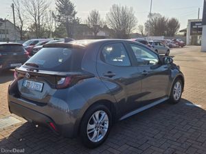 Toyota Yaris 1.0 Luna 4DR - Image 4