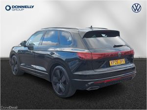 Volkswagen Touareg Diesel Estate Black Edition - Image 4