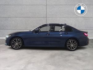BMW 3-Series 330e xDrive Sport Pro Saloon - Image 4