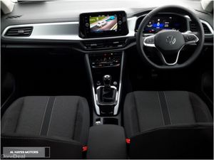 Volkswagen T-Roc **TINY MILEAGE** 2.0TDI M6F 116BH - Image 2