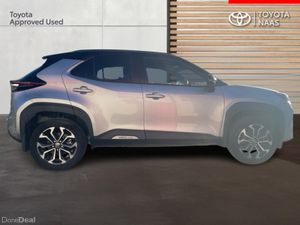 Toyota Yaris Cross YARIS CROSS LUNA SPORT BI - Image 3