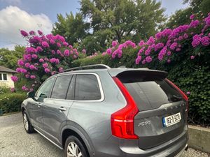 Volvo XC90 D5 (235hp) AWD Momentum Geartronic - Image 4