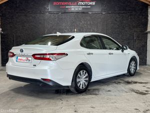 TOYOTA CAMERY AUTOMATIC 2020 - Image 3