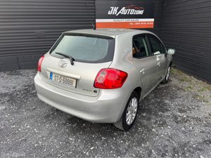 Toyota Auris 1.4 5DR LUNA - Image 4